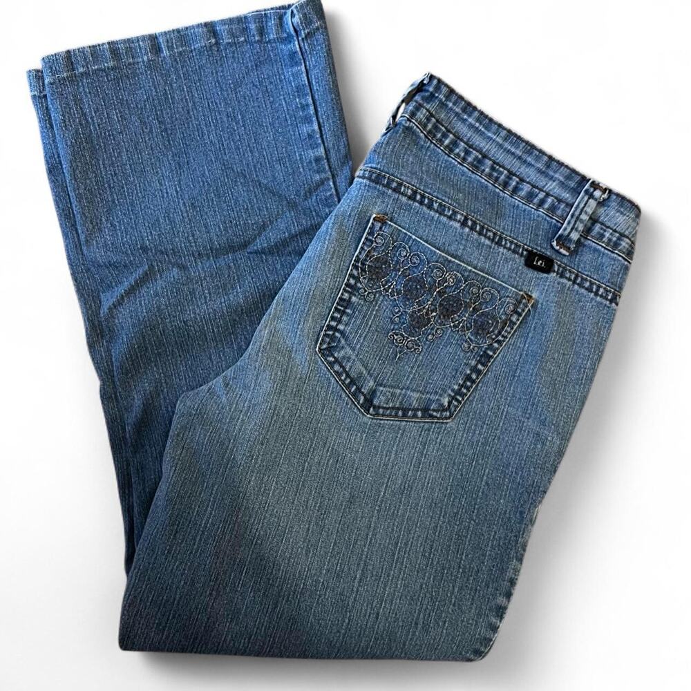 Y2k lei bootcut low rise jeans
